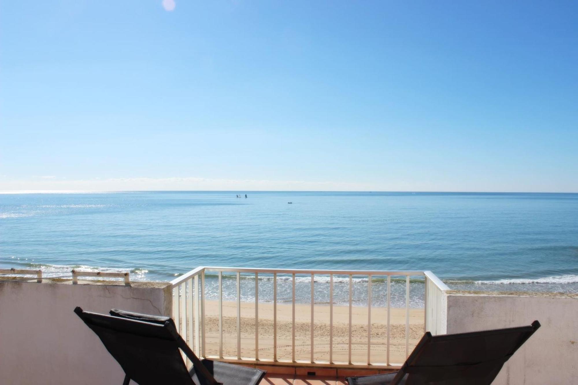 Quarteira Mar - Beach Front ภายนอก รูปภาพ
